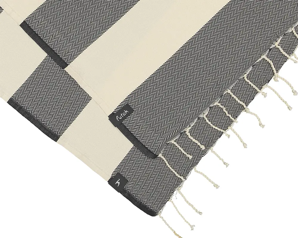 Futah - Bedu Black Beach Towel (2)