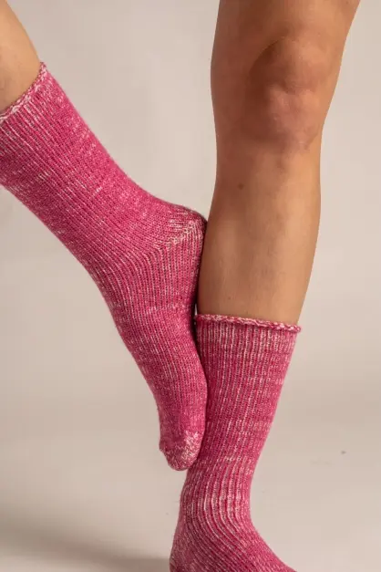 Bamboo Pink Socks (2)
